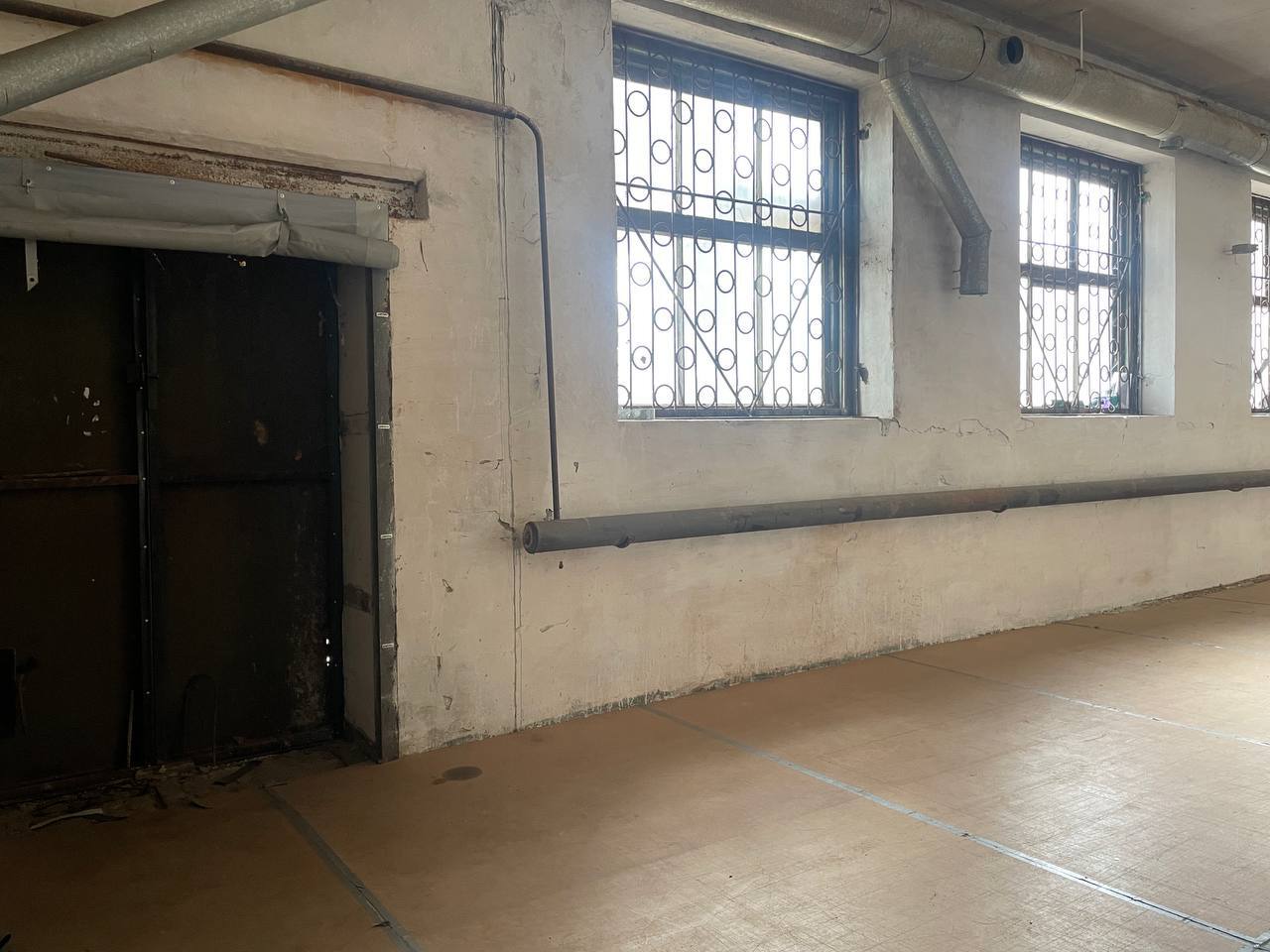 Аренда производственного помещения 100 м², Курсантская ул.