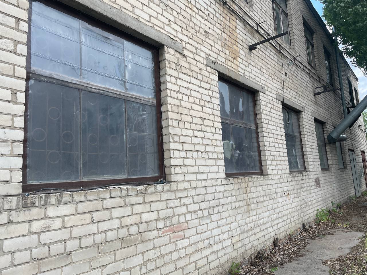 Аренда производственного помещения 100 м², Курсантская ул.