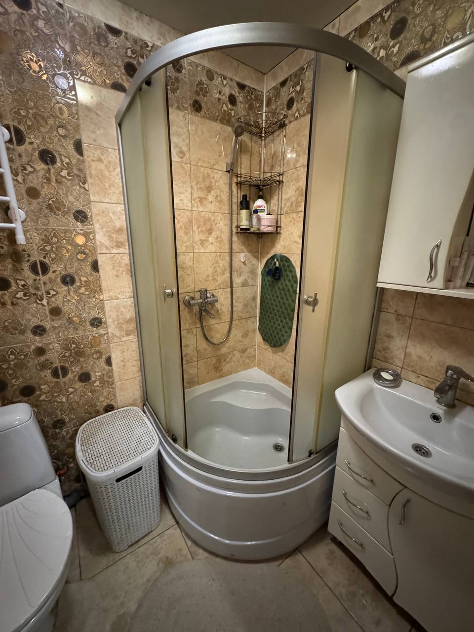 Продажа 3-комнатной квартиры 58 м², Набережная Победы ул.