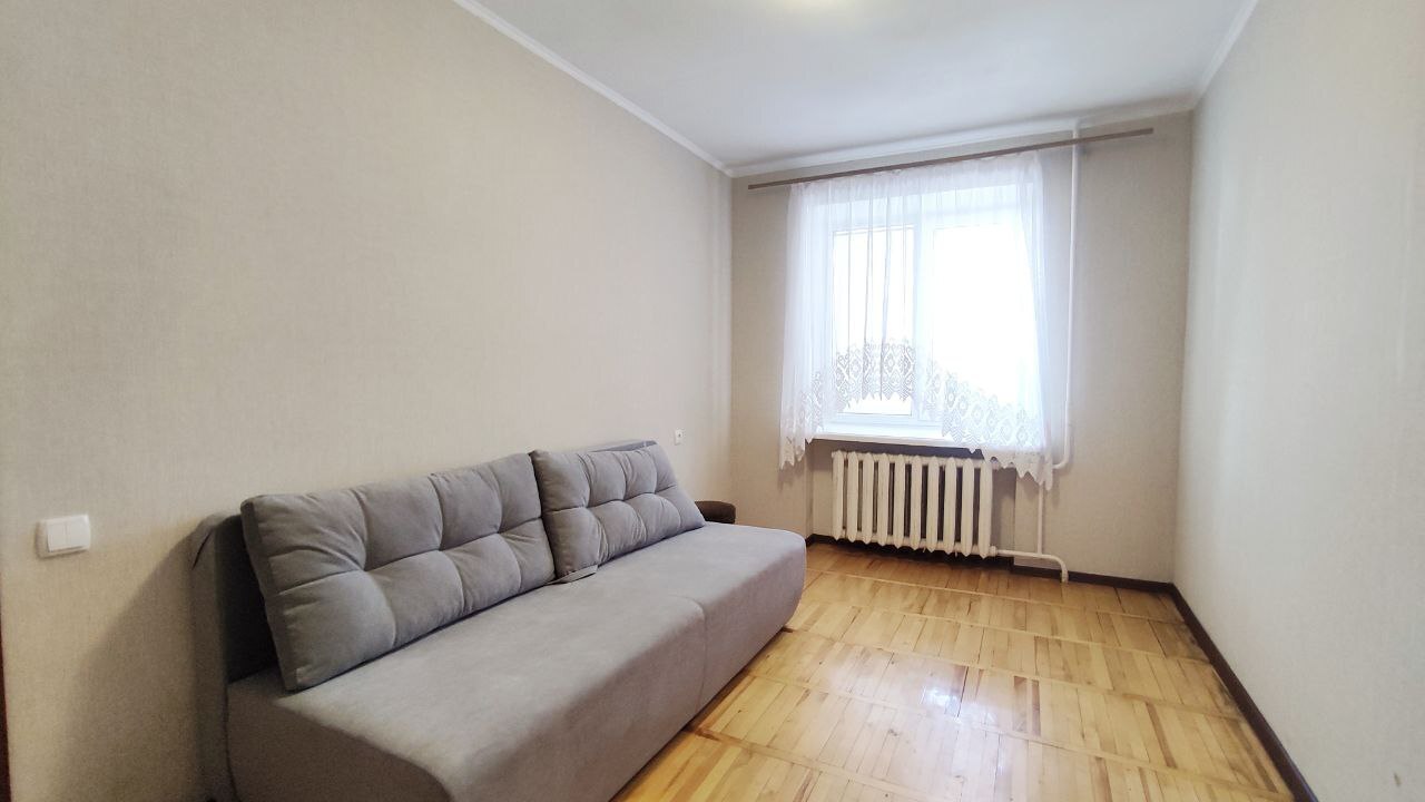 Оренда 3-кімнатної квартири 72 м², Запорізьке шосе