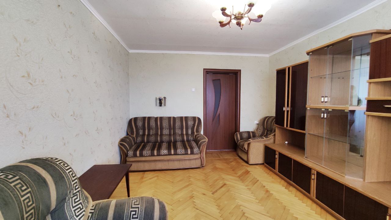 Оренда 3-кімнатної квартири 72 м², Запорізьке шосе