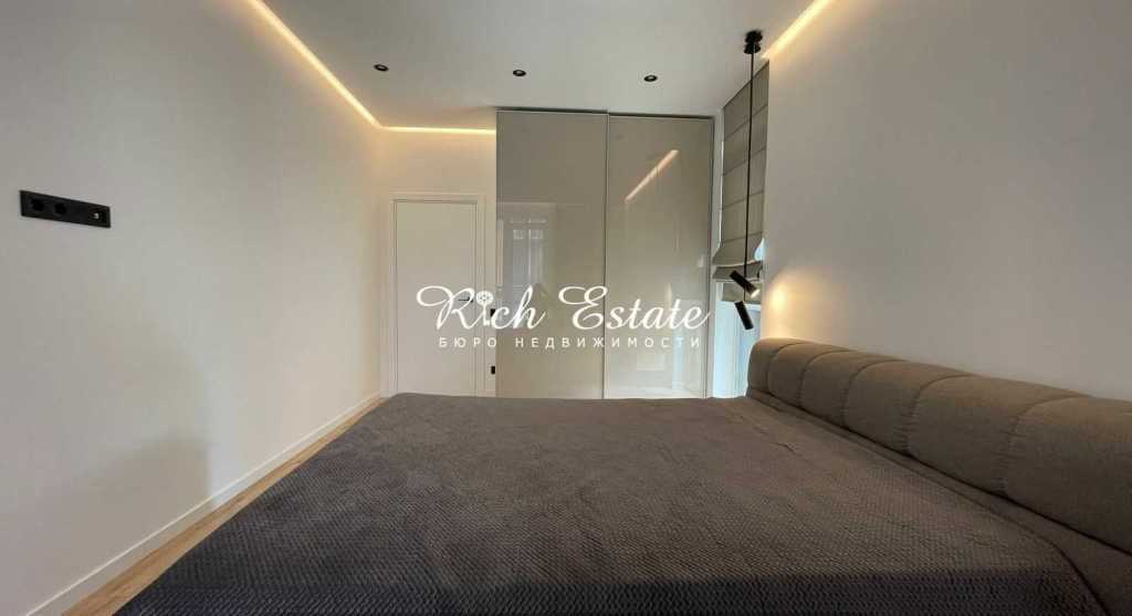 Аренда 3-комнатной квартиры 86 м², Предславинская ул., 57