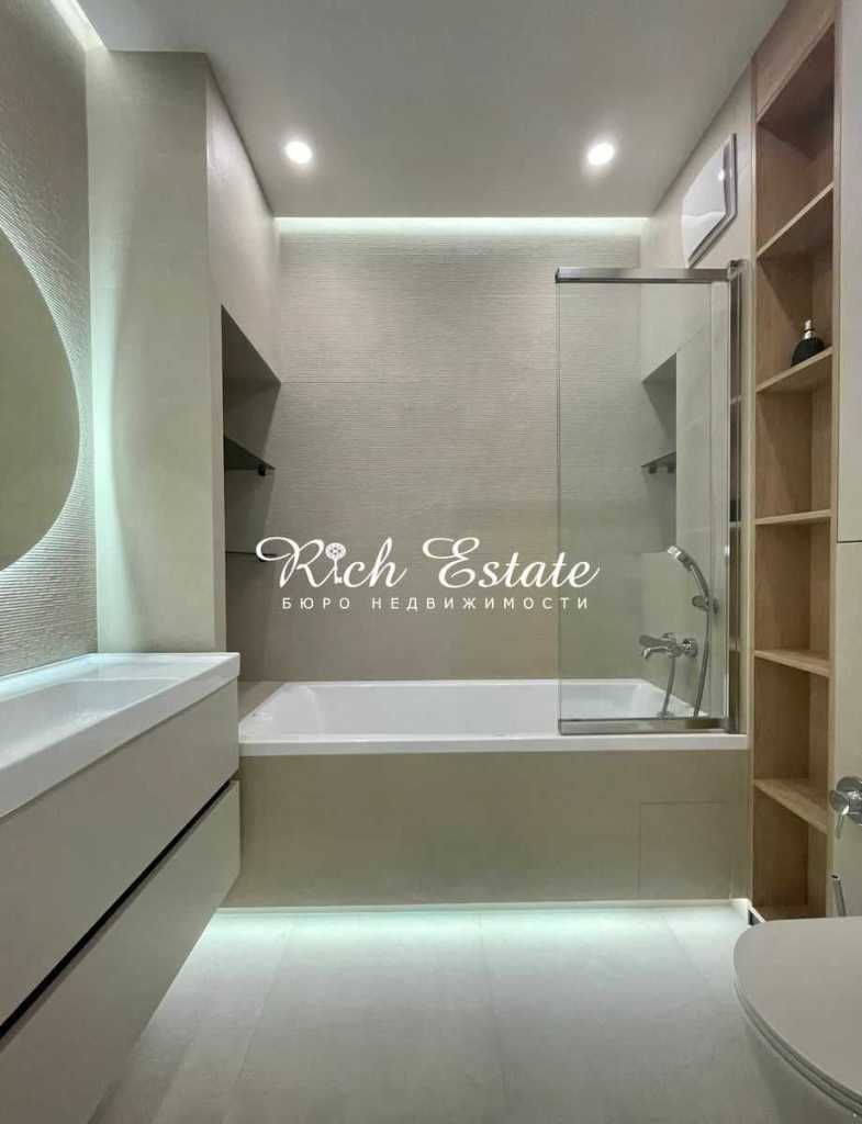 Аренда 3-комнатной квартиры 86 м², Предславинская ул., 57