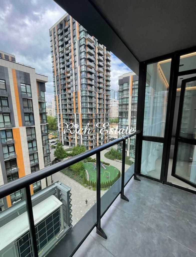 Аренда 3-комнатной квартиры 86 м², Предславинская ул., 57