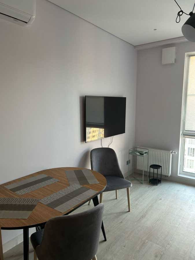 Аренда 2-комнатной квартиры 68 м², Михаила Максимовича ул., 28Д