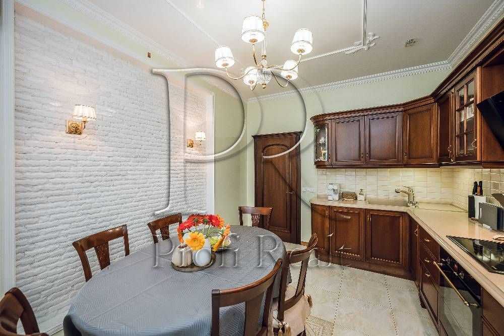 Продаж 3-кімнатної квартири 110 м², Науки просп., 30