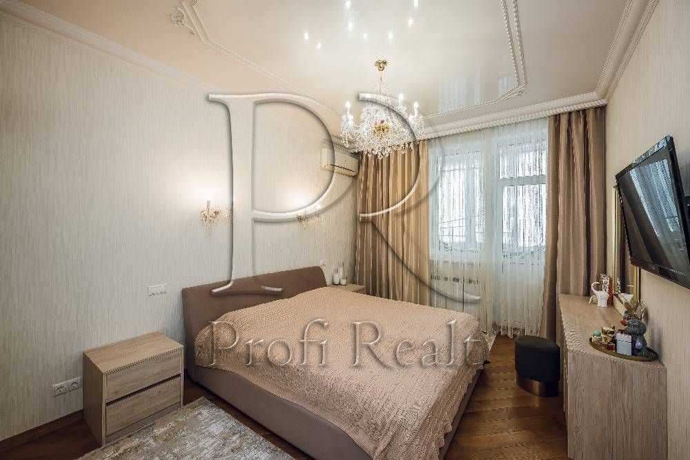 Продаж 3-кімнатної квартири 110 м², Науки просп., 30