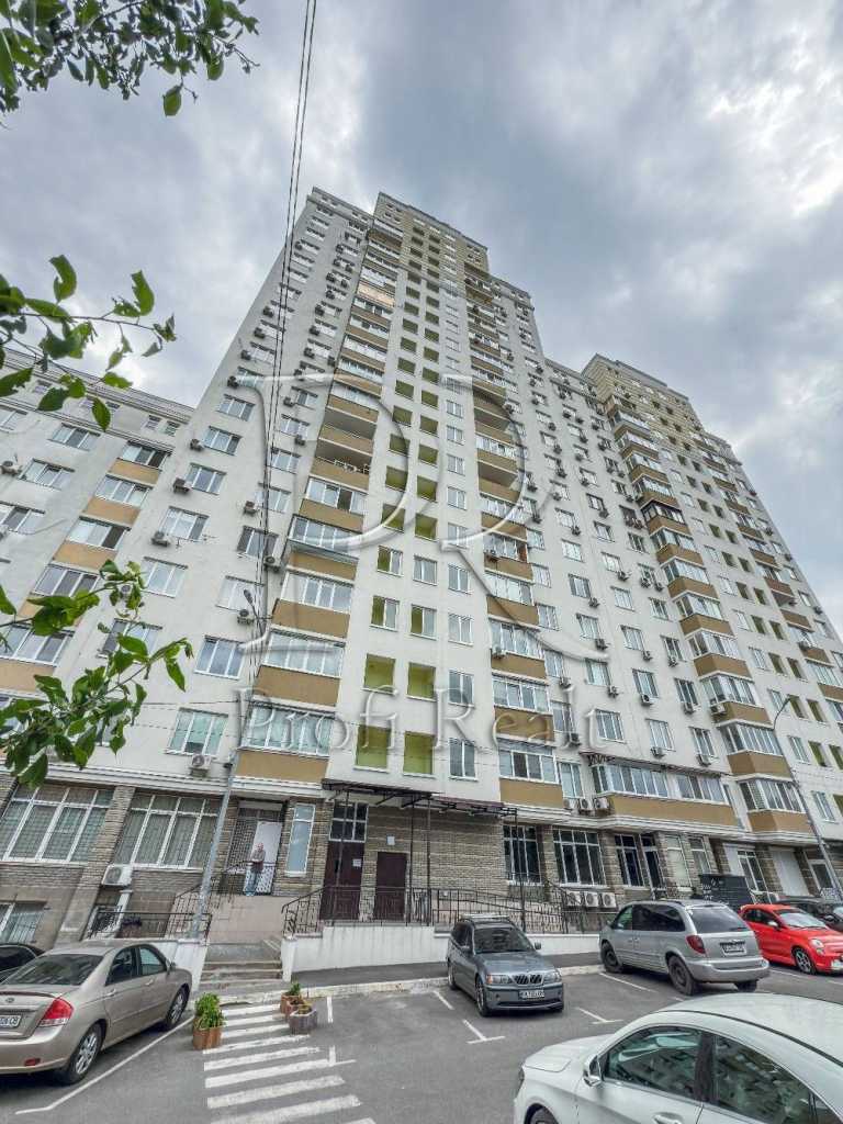 Продаж 3-кімнатної квартири 110 м², Науки просп., 30