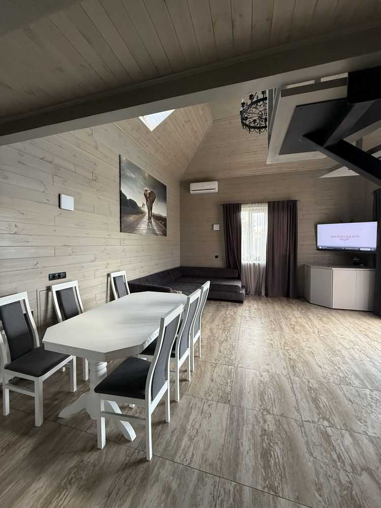 Продаж будинку 400 м², Перша лінія, 1
