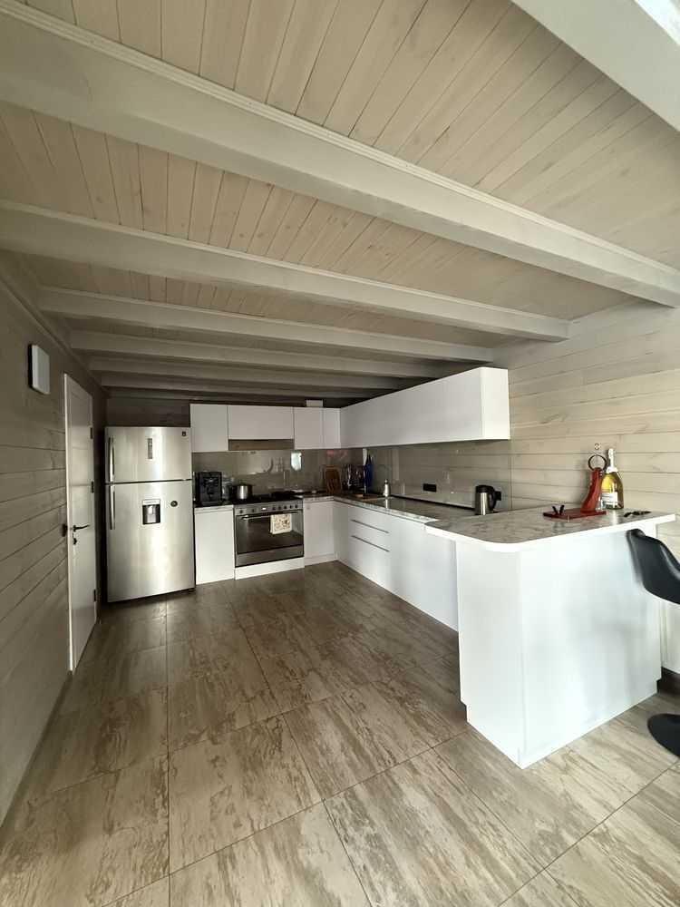 Продаж будинку 400 м², Перша лінія, 1