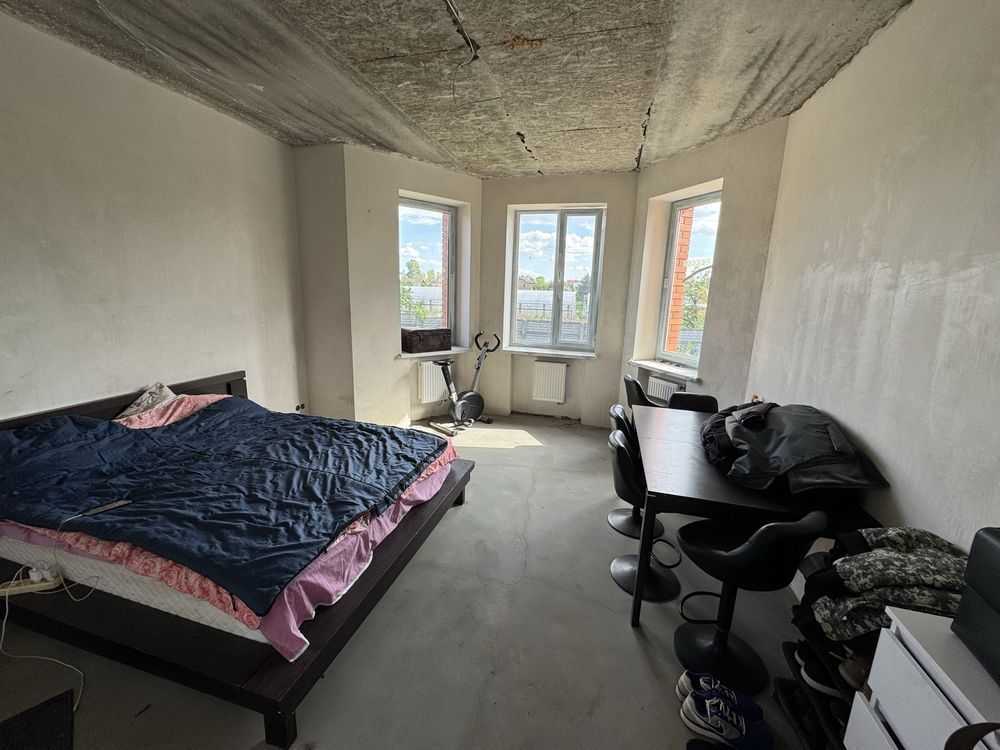 Продаж будинку 400 м², Перша лінія, 1