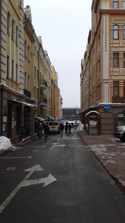 Оренда офісу 131 м², Верхній Вал вул.