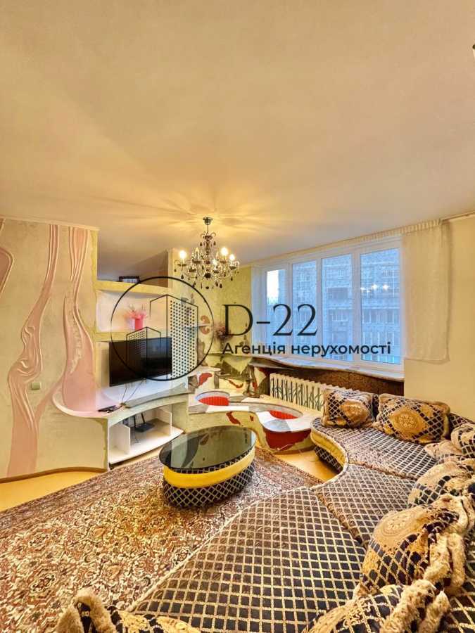 Продаж 3-кімнатної квартири 112 м², Миколи Бажана просп., 1М