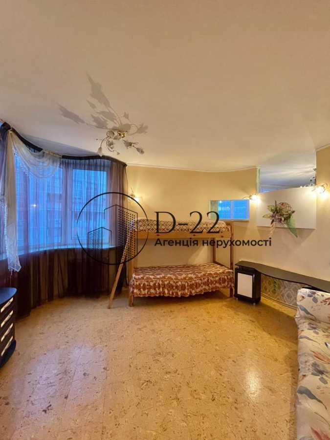 Продаж 3-кімнатної квартири 112 м², Миколи Бажана просп., 1М