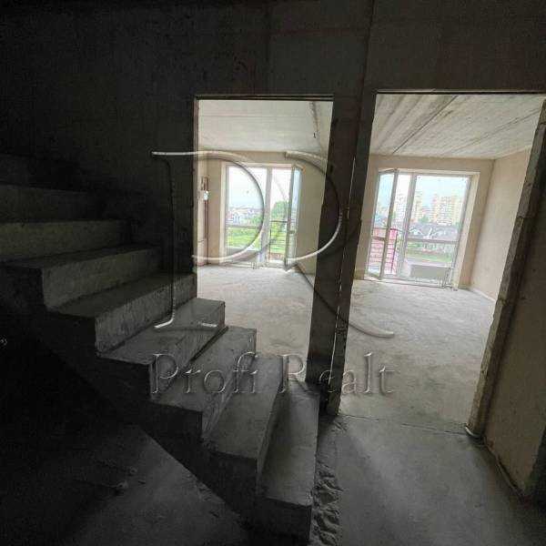 Продаж 2-кімнатної квартири 89 м², Богдана Хмельницького вул., 50