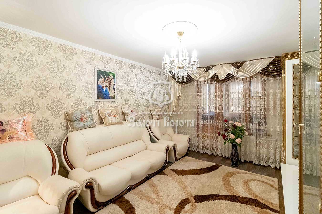 Продаж 3-кімнатної квартири 72.6 м², Милославська, 17а