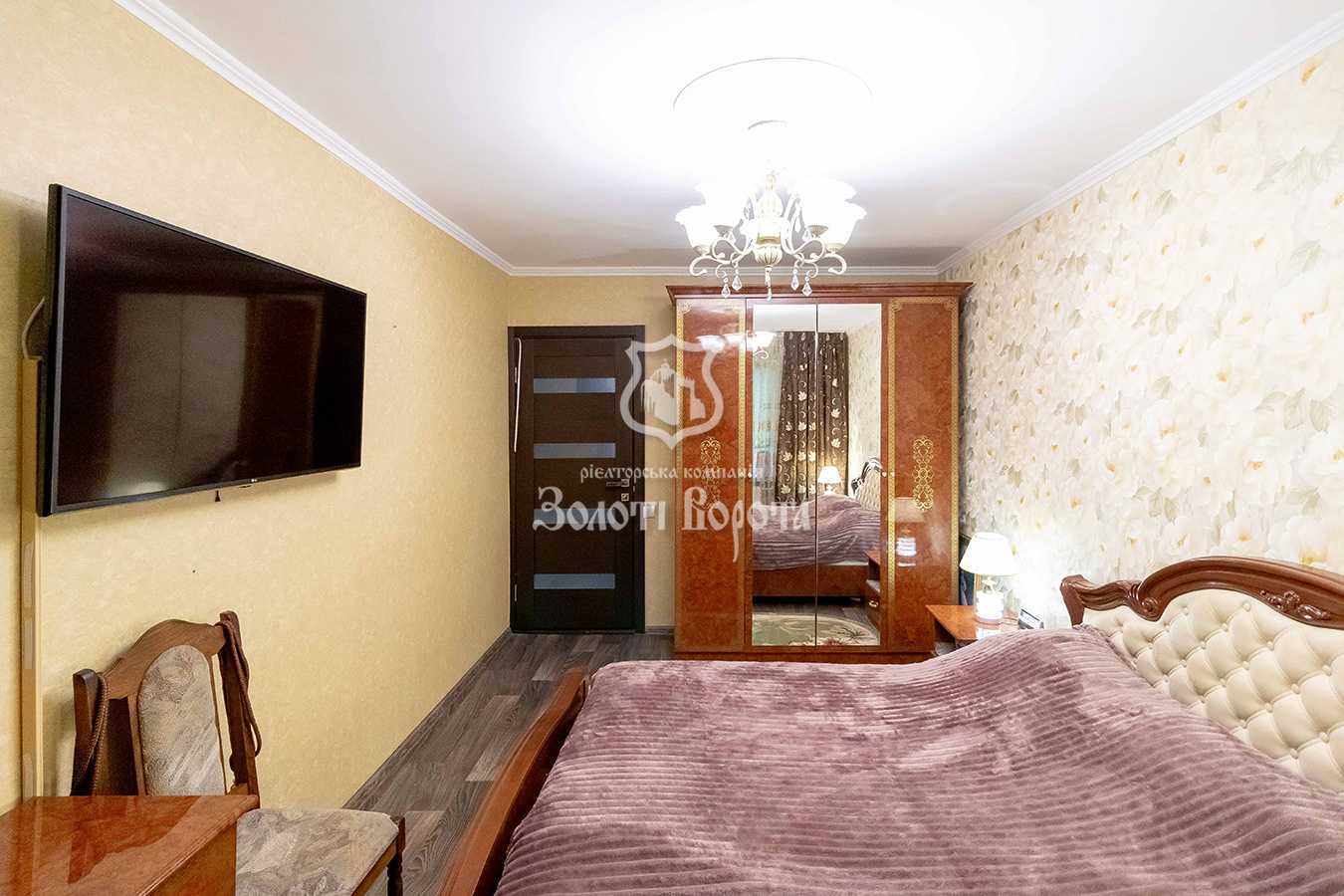 Продаж 3-кімнатної квартири 72.6 м², Милославська, 17а