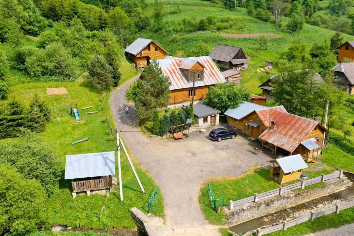 Продажа гостиничного комплекса 450 м², Під Тисою, 10