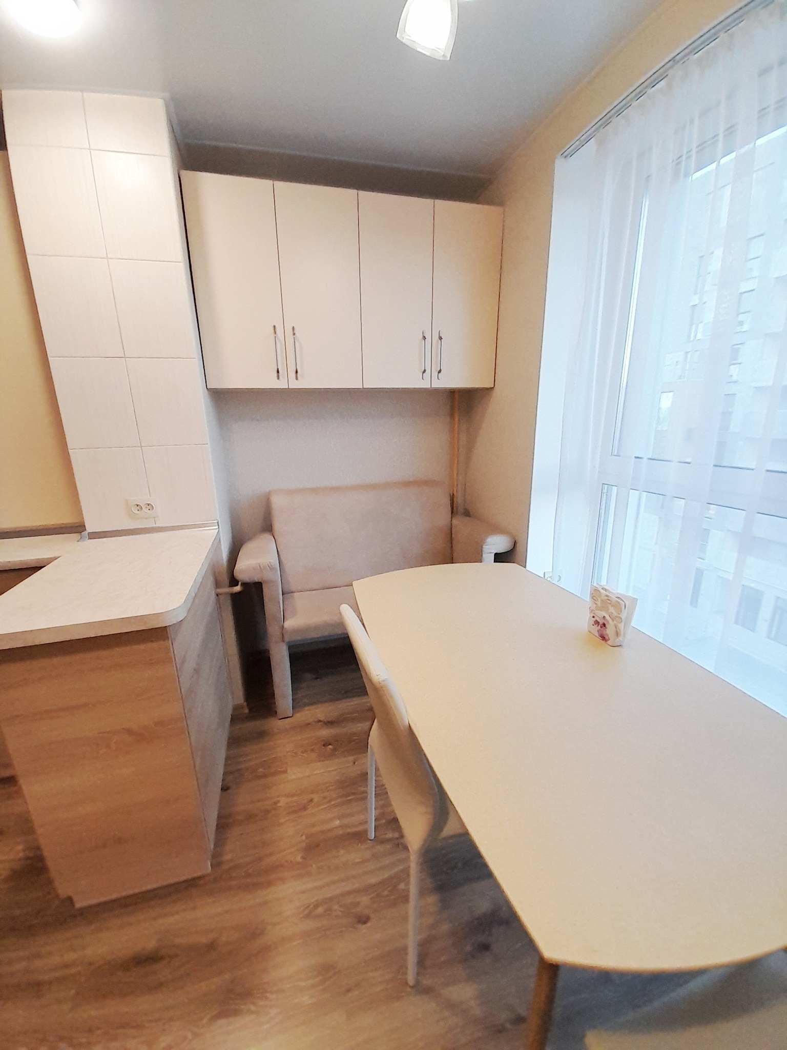 Продажа 2-комнатной квартиры 65 м², Набережная Победы ул.