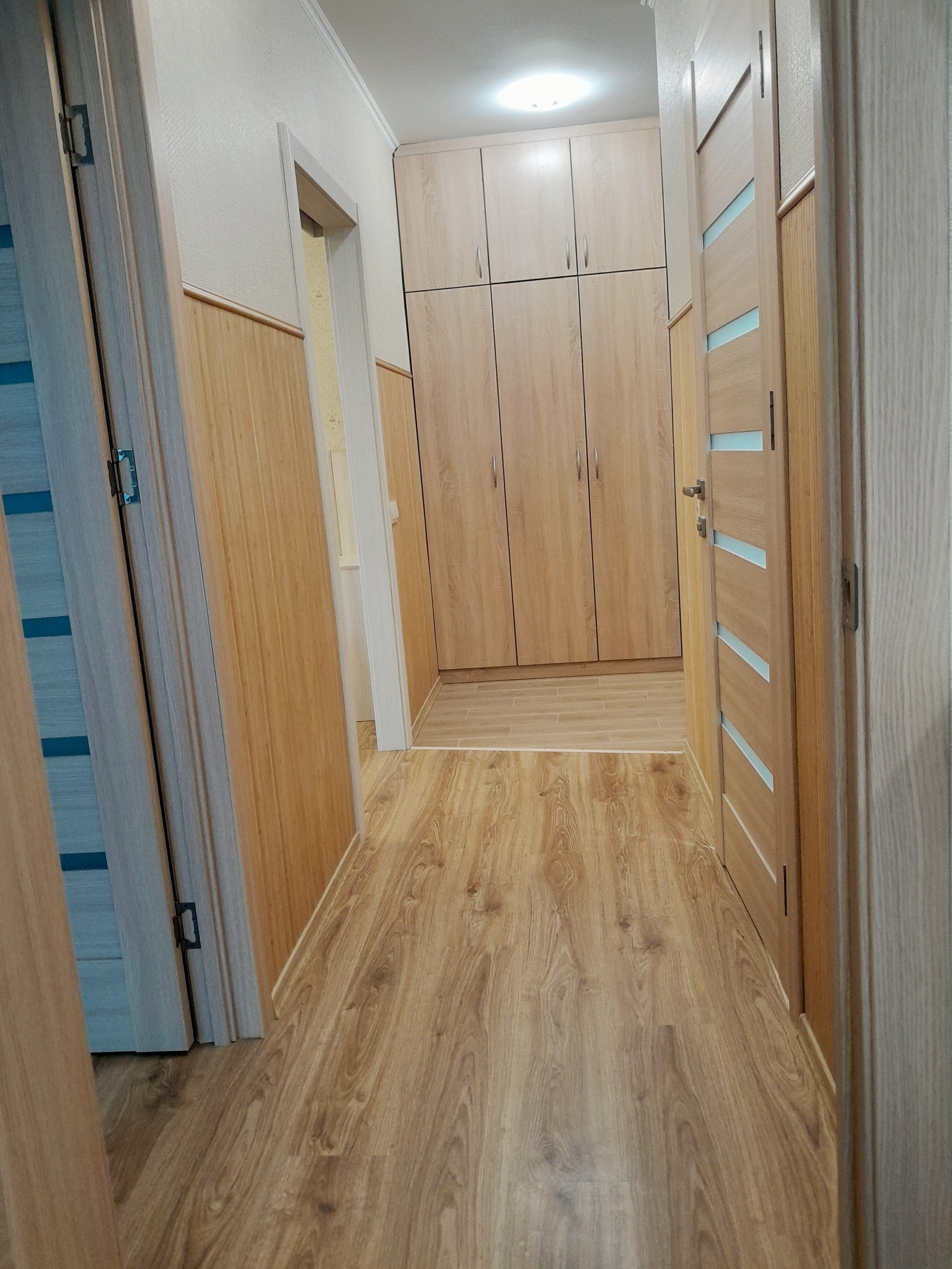 Продажа 2-комнатной квартиры 65 м², Набережная Победы ул.