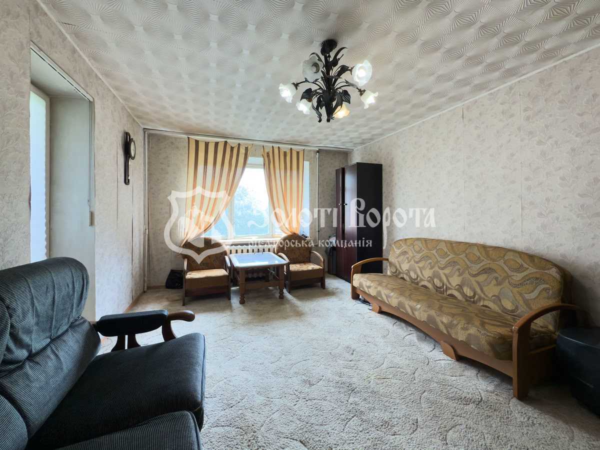 Продаж 3-кімнатної квартири 68 м², Кирилівська вул., 99/1 К1