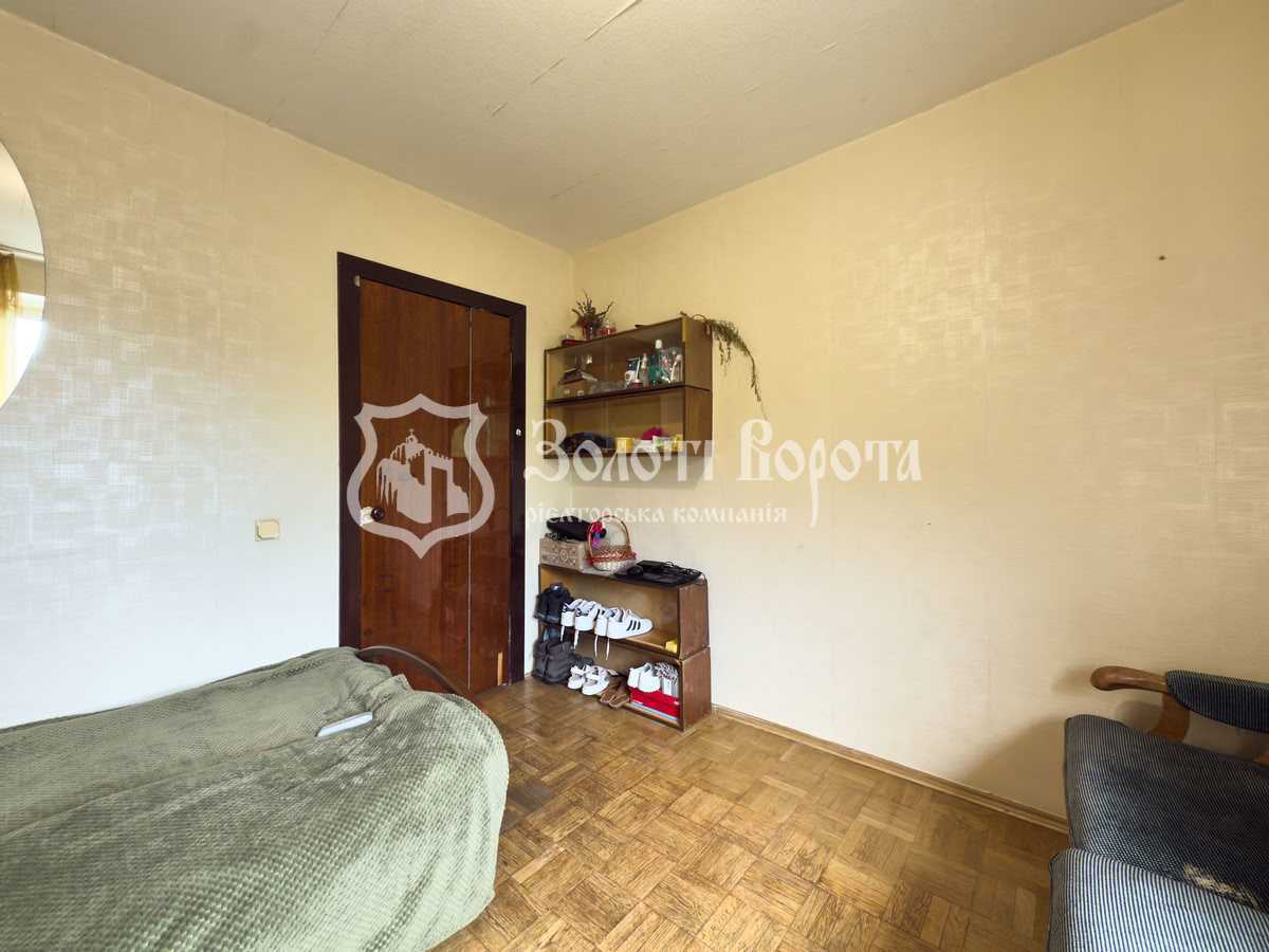 Продаж 3-кімнатної квартири 68 м², Кирилівська вул., 99/1 К1