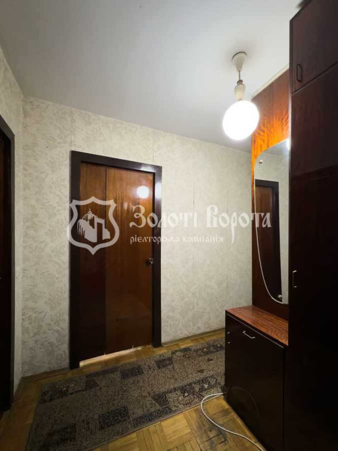 Продаж 3-кімнатної квартири 68 м², Кирилівська вул., 99/1 К1