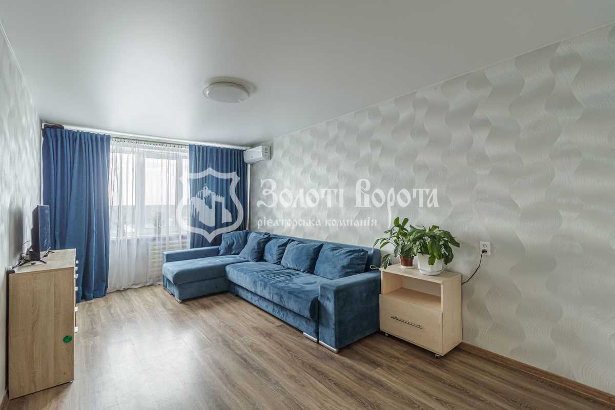 Продаж 1-кімнатної квартири 34.3 м², Свободи просп., 24А