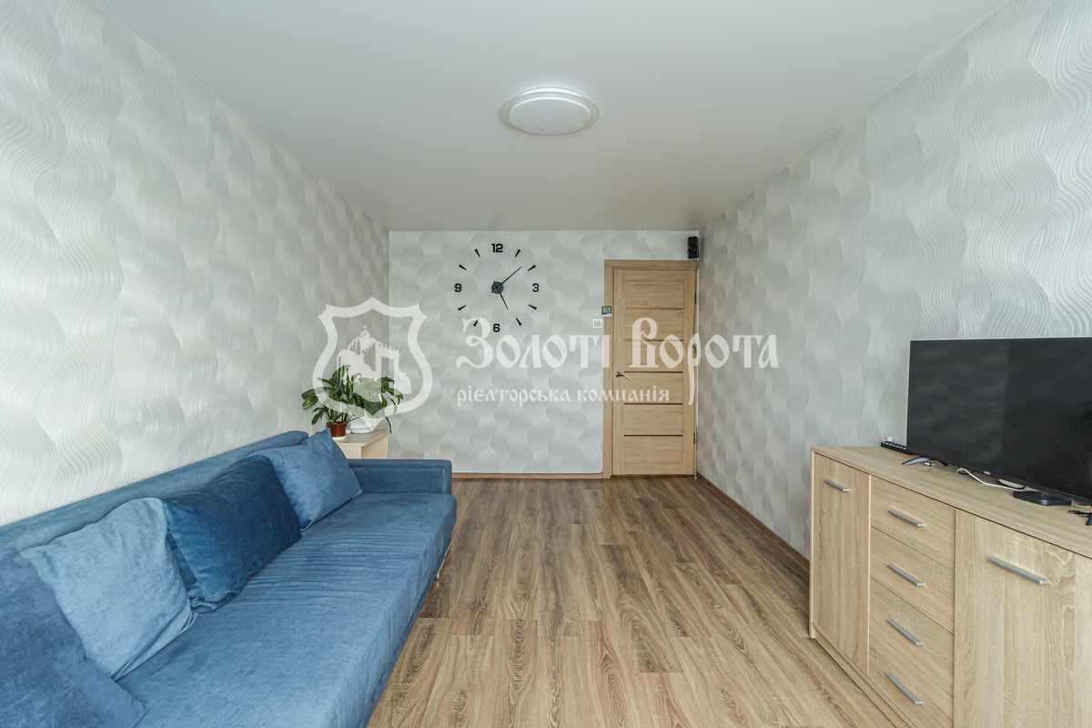 Продаж 1-кімнатної квартири 34.3 м², Свободи просп., 24А