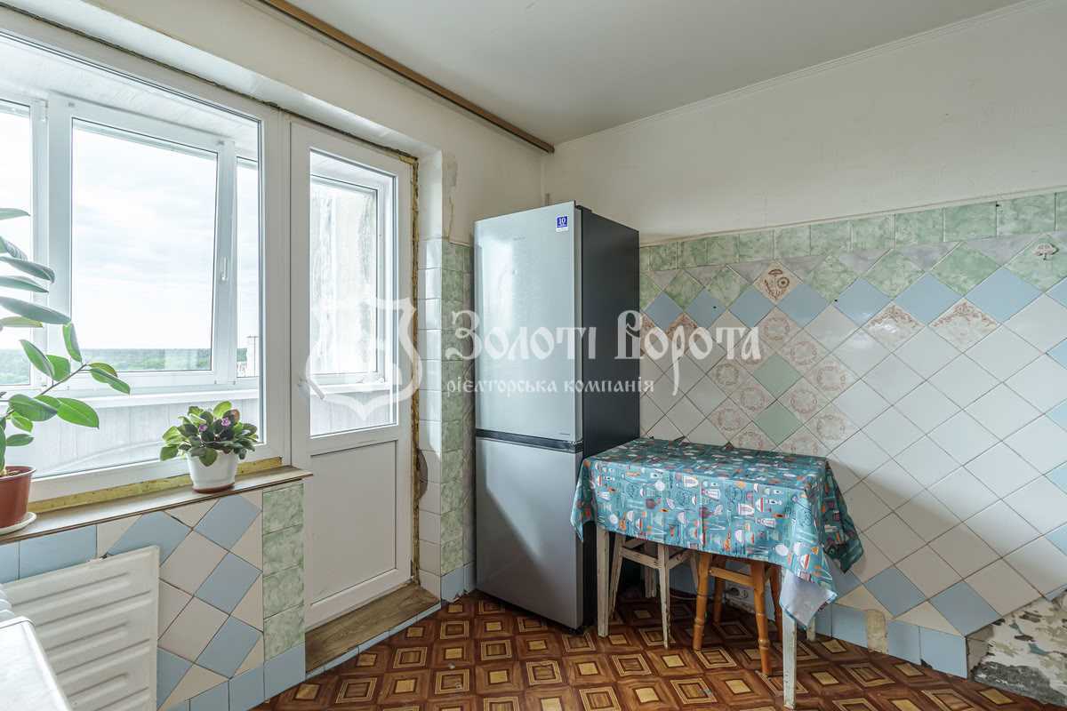 Продаж 1-кімнатної квартири 34.3 м², Свободи просп., 24А
