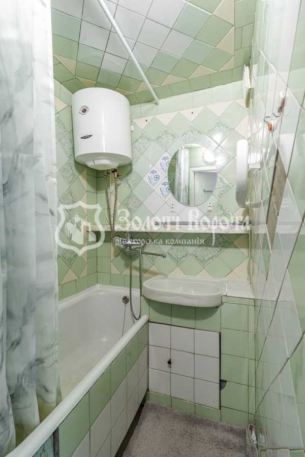 Продаж 1-кімнатної квартири 34.3 м², Свободи просп., 24А