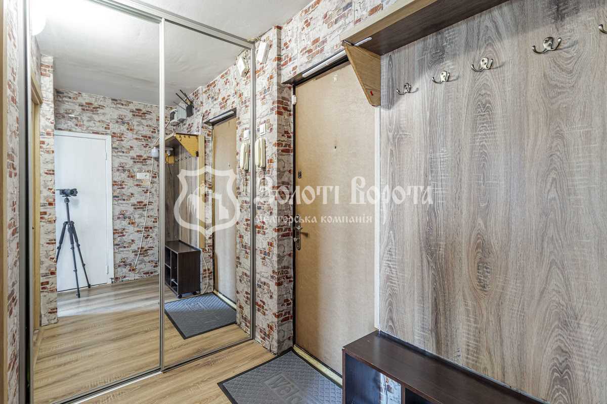 Продаж 1-кімнатної квартири 34.3 м², Свободи просп., 24А