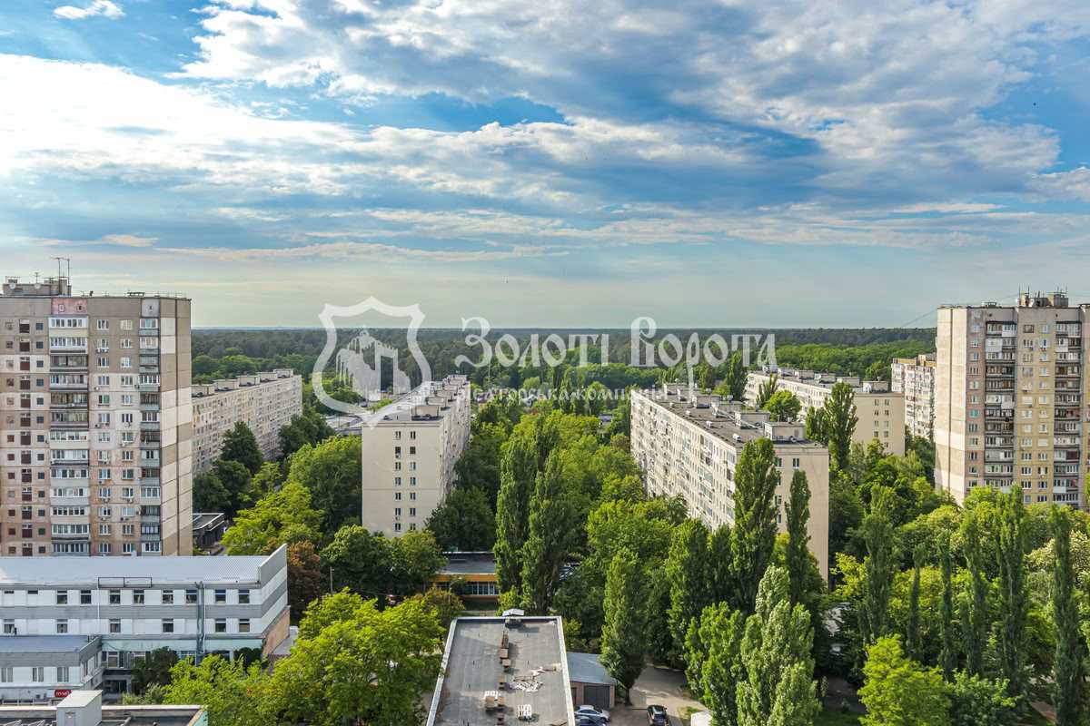 Продаж 1-кімнатної квартири 34.3 м², Свободи просп., 24А