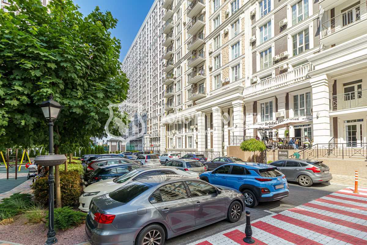 Продажа офиса 60 м², Михаила Максимовича ул., 1