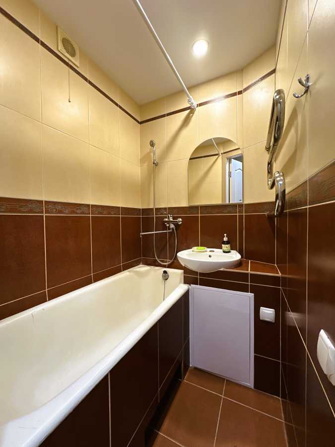 Аренда 2-комнатной квартиры 45 м², Курнатовського, 19