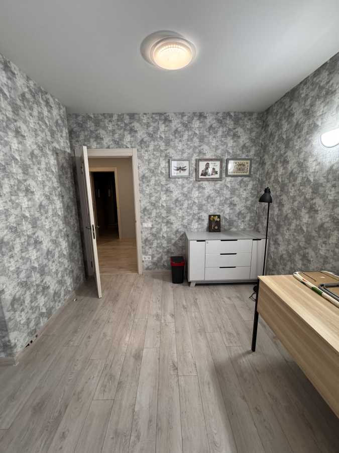Продажа 3-комнатной квартиры 90 м², Обуховская ул., 139