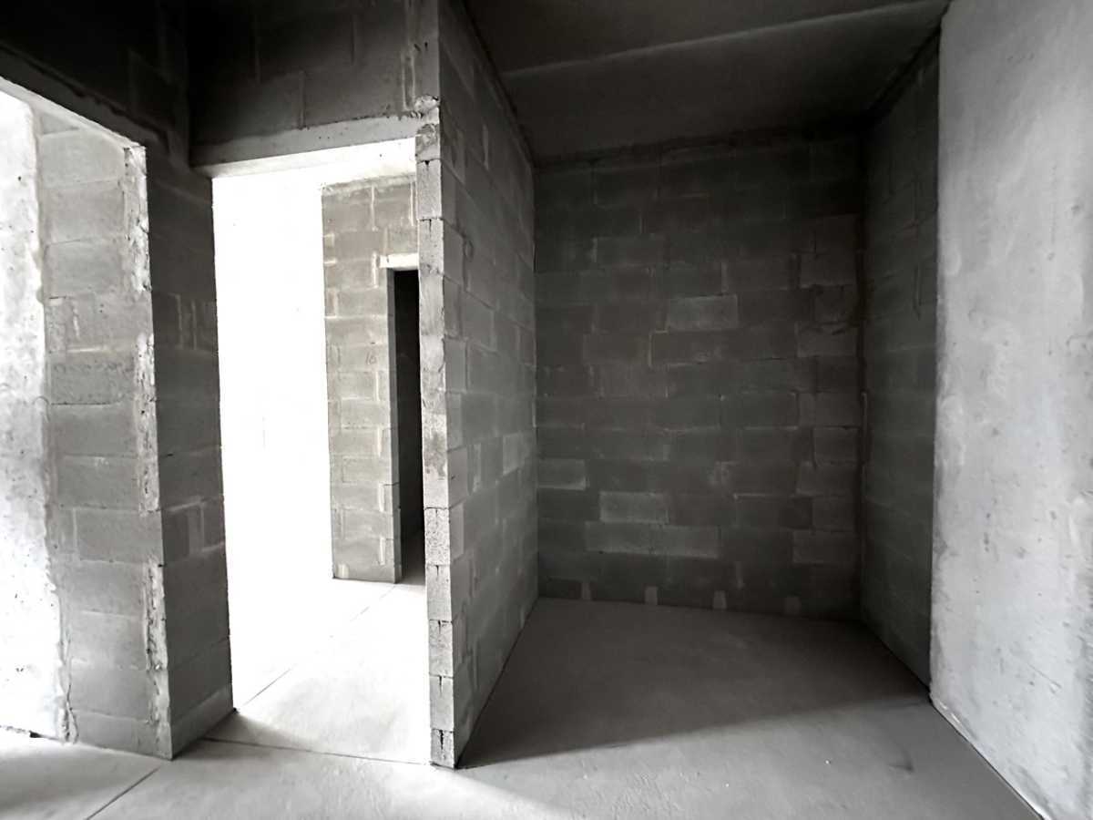 Продажа 1-комнатной квартиры 47 м², Салютная ул., 2б