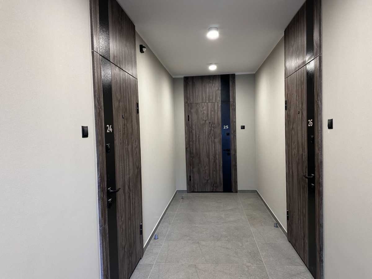 Продажа 1-комнатной квартиры 47 м², Салютная ул., 2б