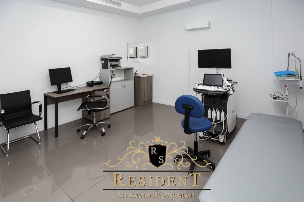 Продаж комерції 485 м², Ломаний (центр) пров., 2