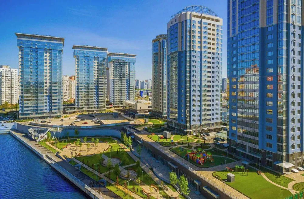 Аренда 3-комнатной квартиры 112 м², Днепровская наб., 14Б