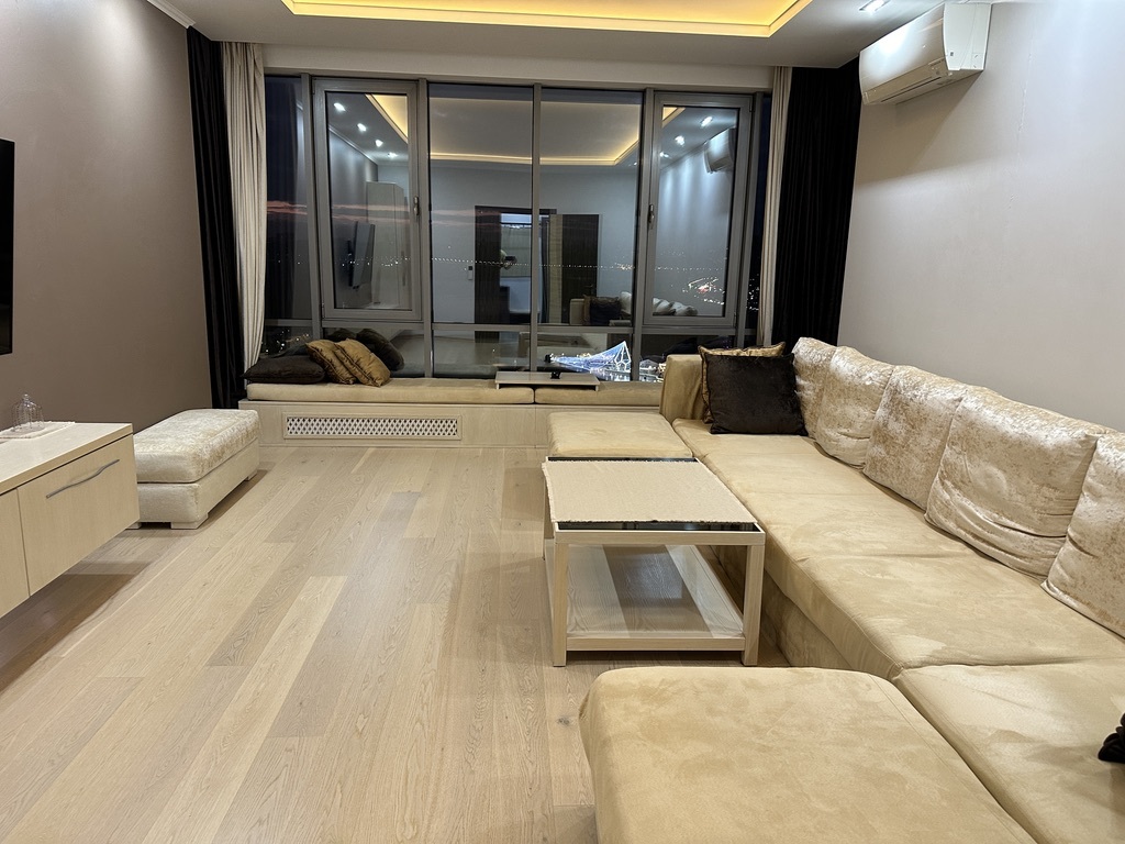 Аренда 3-комнатной квартиры 112 м², Днепровская наб., 14Б