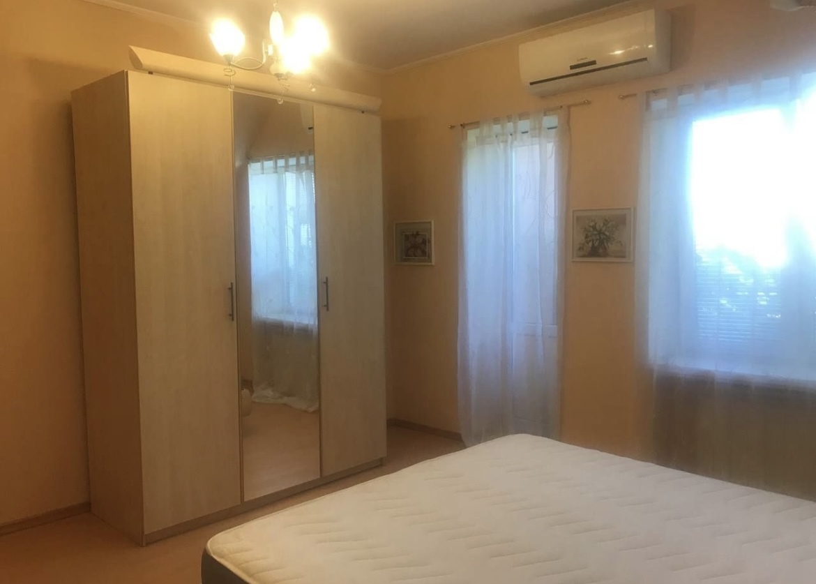 Аренда дома 160 м², Залужная ул.