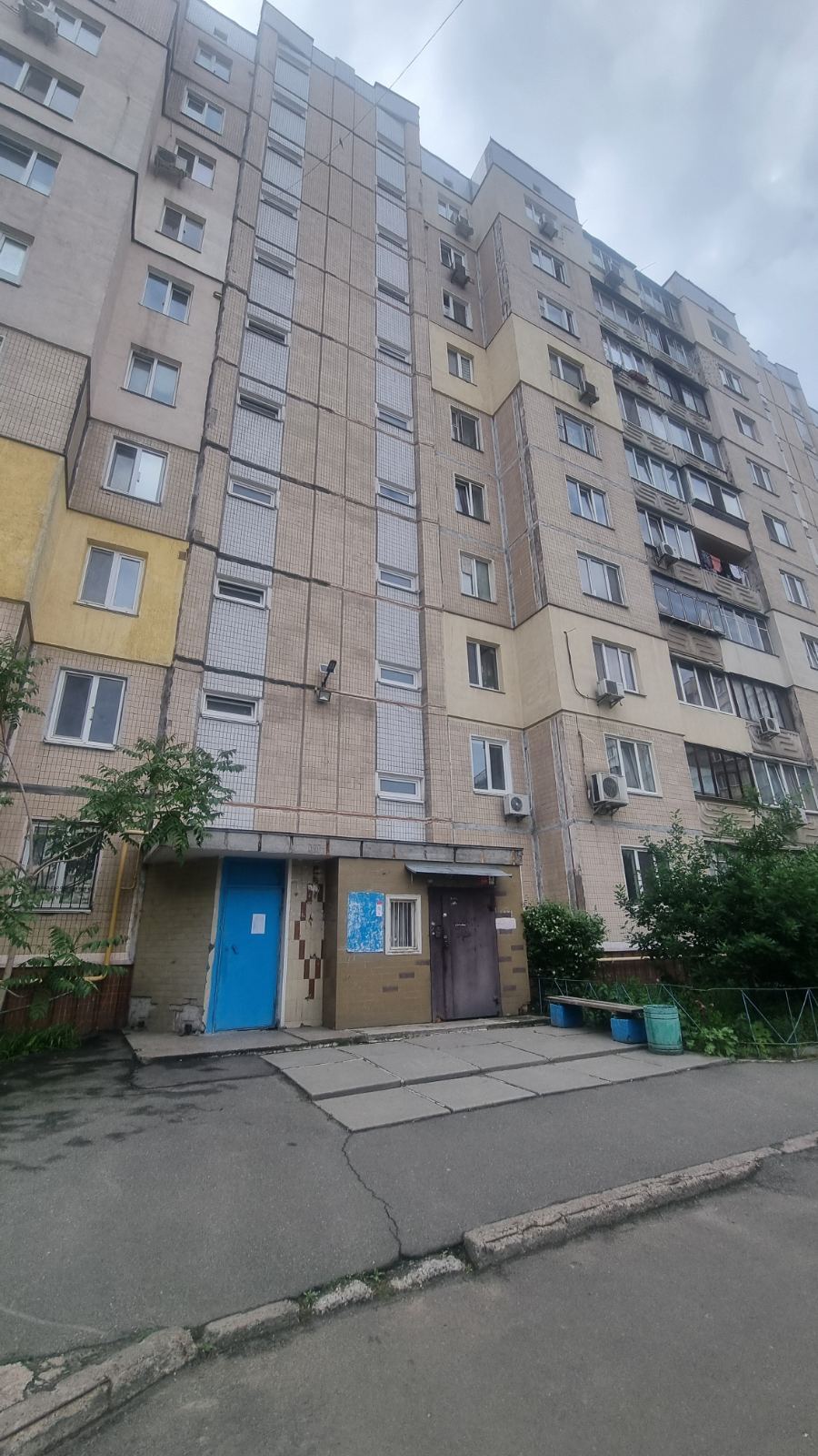 Продажа 3-комнатной квартиры 69 м², Тростянецкая ул., 3