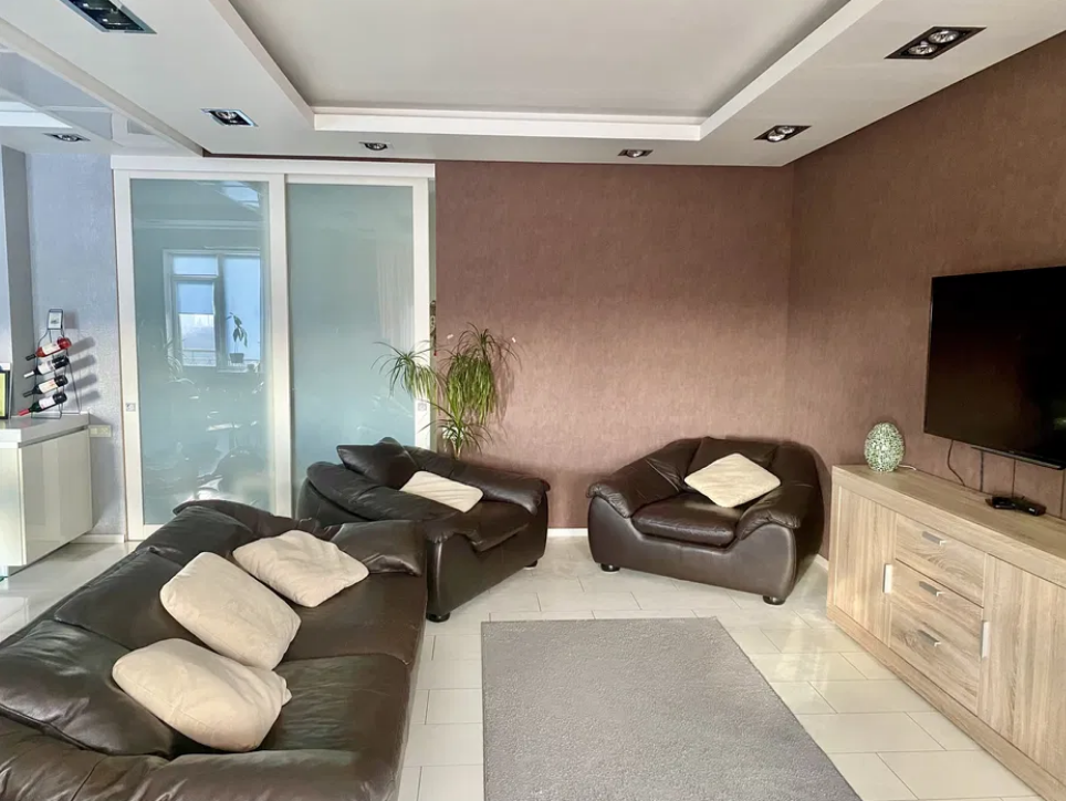 Продажа 2-комнатной квартиры 70 м², Пантелеймоновская ул.