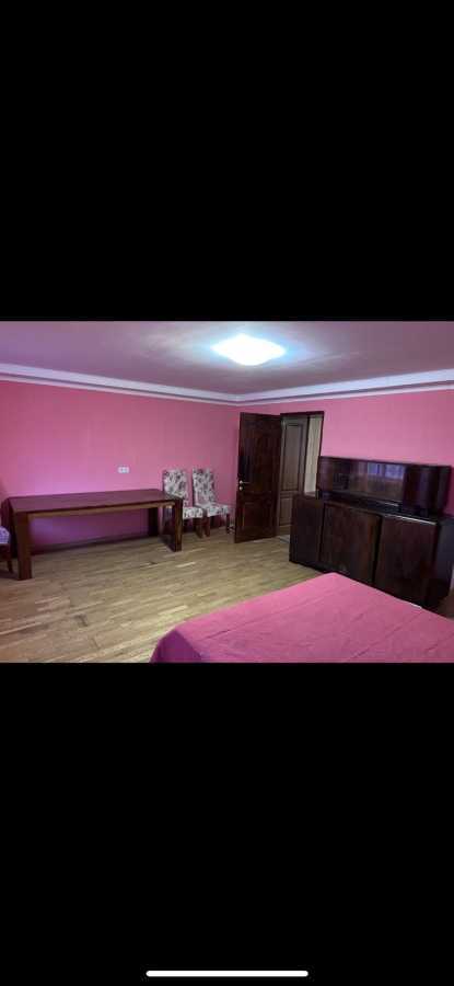 Оренда 2-кімнатної квартири 68 м², Мічуріна вул., 4