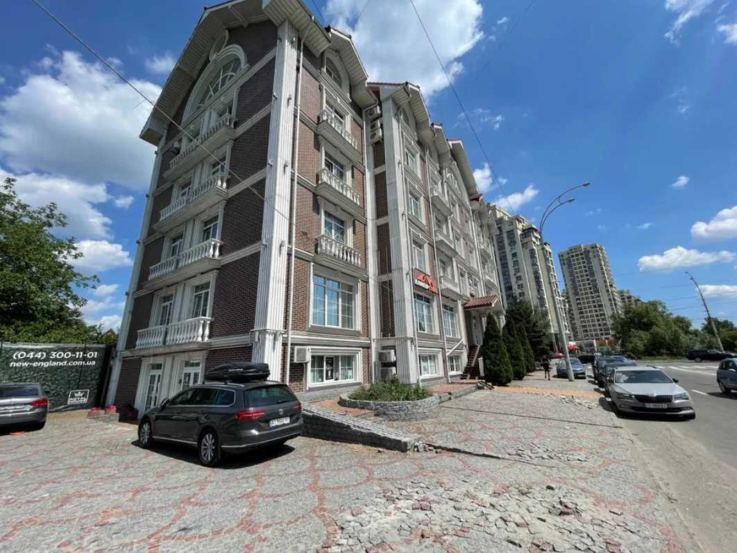 Оренда іншого торгівельного приміщення 674 м², Михайла Максимовича вул., 24