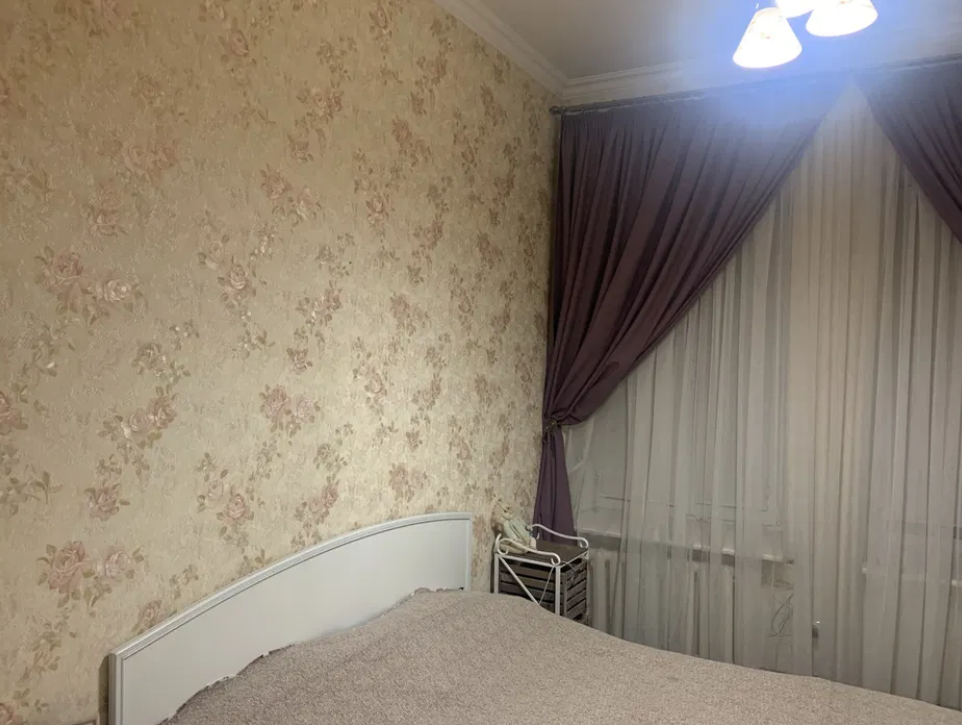 Продажа 3-комнатной квартиры 81 м², Хмельницкого Богдана ул.