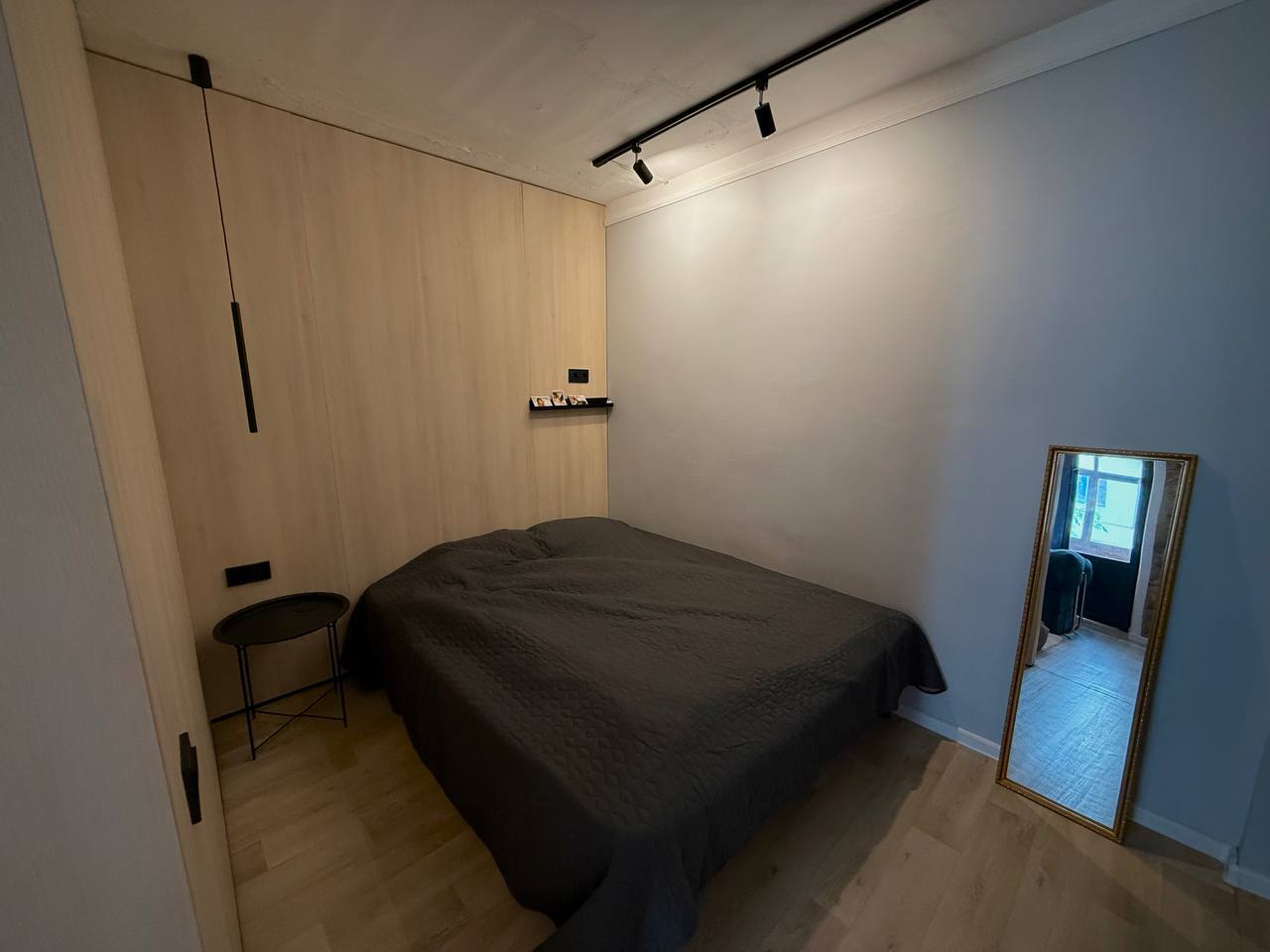 Продажа 2-комнатной квартиры 42 м², Василия Жуковского ул.