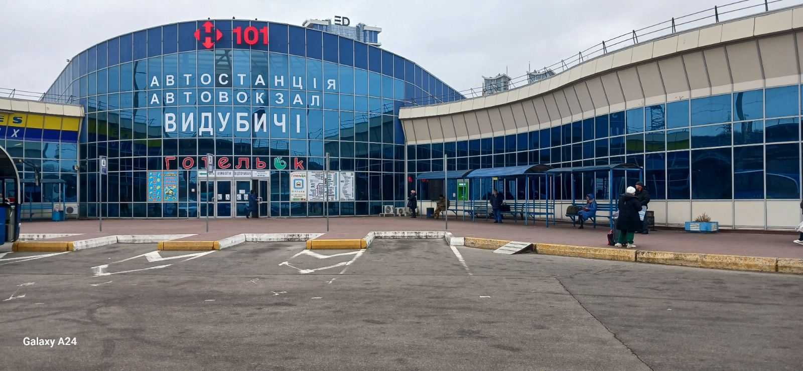 Оренда магазину 422 м², Набережно-Печерська дор., 10