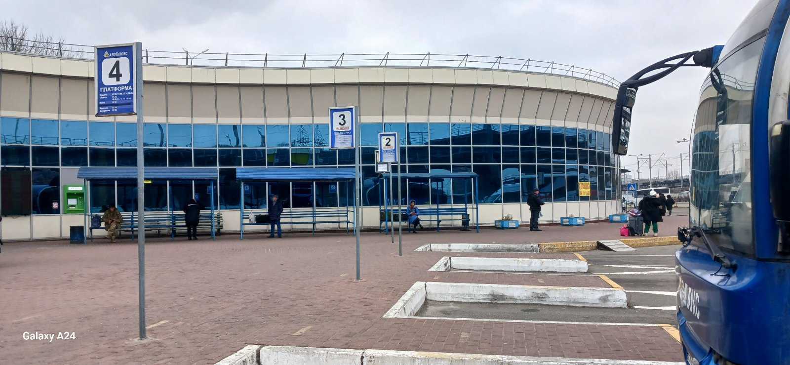 Оренда магазину 422 м², Набережно-Печерська дор., 10